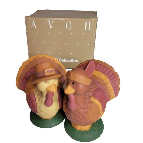Avon Vintage Gift Collection Thanksgiving Salt & Pepper Shakers - Picture 3 of 7
